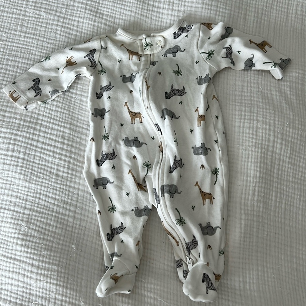 Baby footie